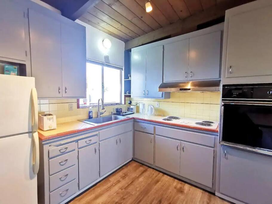 Cozy 2Br 1Bath Home W/ Parking Near El Cerrito And University Of Berkeley Richmond Exterior photo