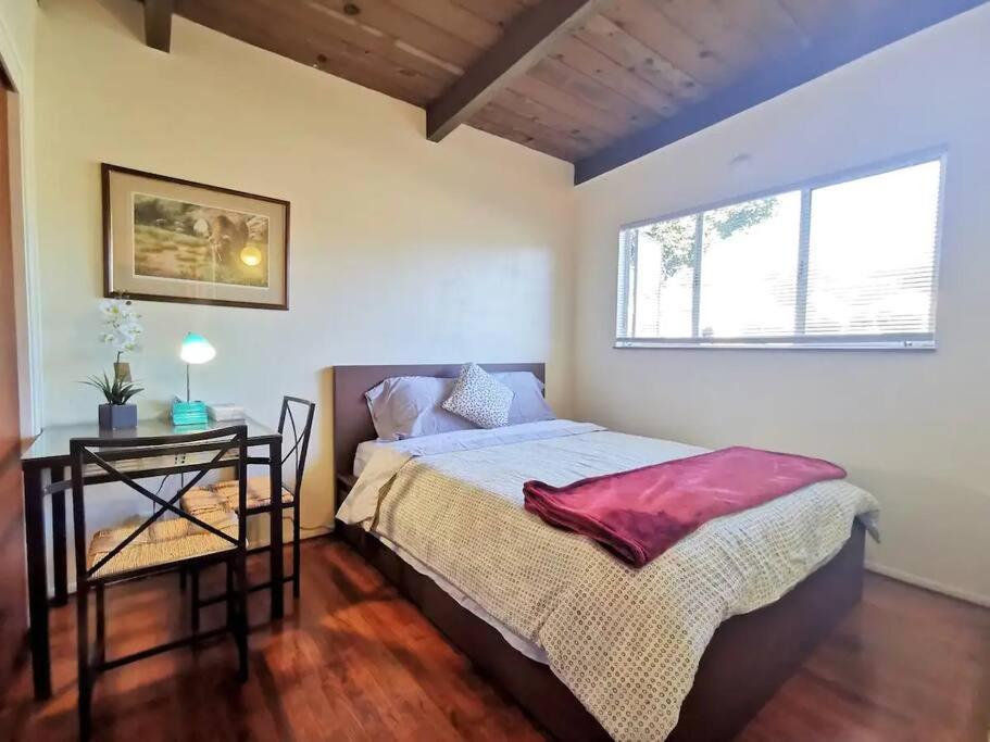 Cozy 2Br 1Bath Home W/ Parking Near El Cerrito And University Of Berkeley Richmond Exterior photo